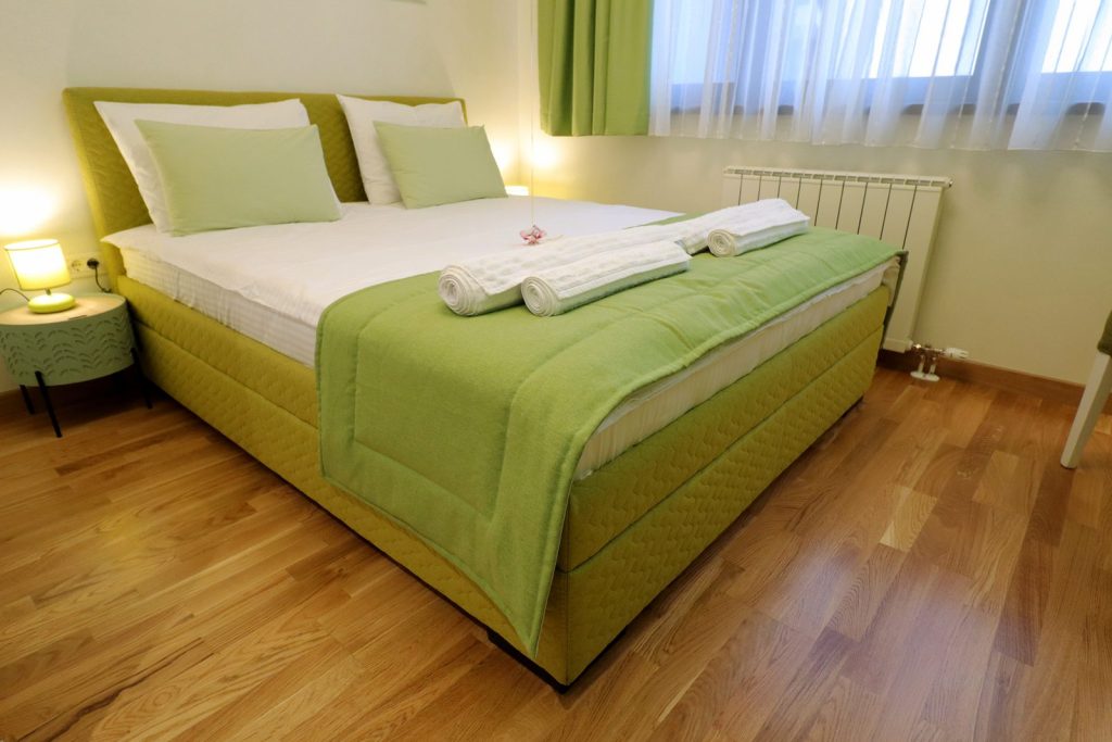 Studio apartman Beograd na vodi – udoban bračni krevet