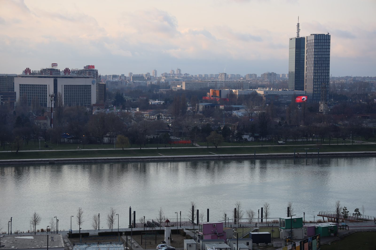 Apartman sa terasom – Beograd na vodi